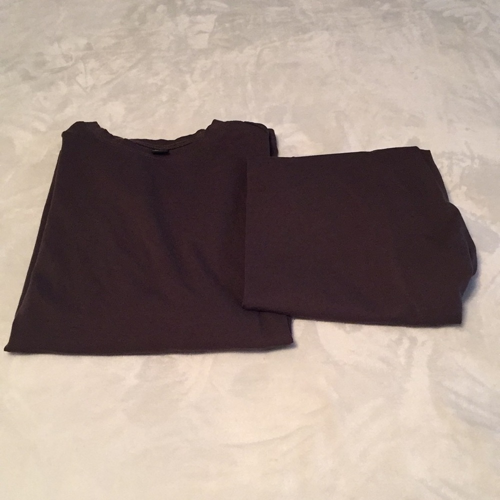 Solid Gray Drop Shoulder Tee & Matching Leggings - image 7